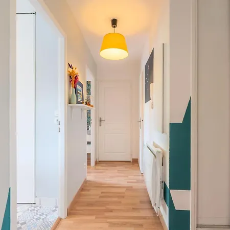 Lejlighed Calm Flat Ideally Located In Old + Parking!