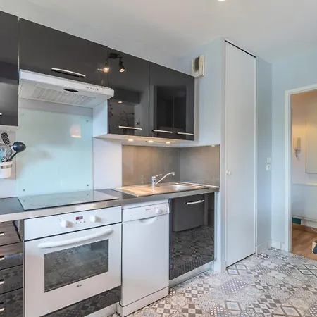 Calm Flat Ideally Located In Old + Parking! Lille