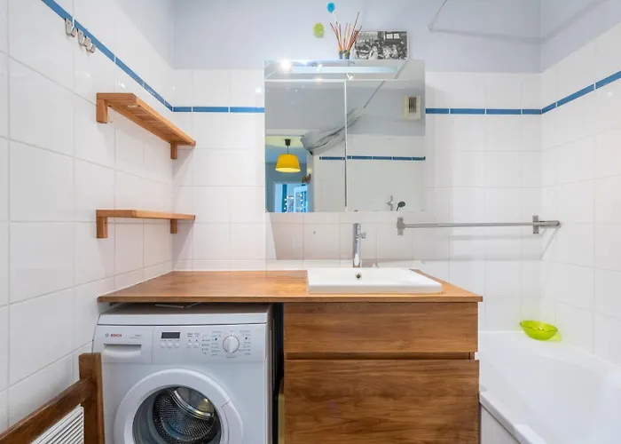 Calm Flat Ideally Located In Old + Parking! 아파트 릴