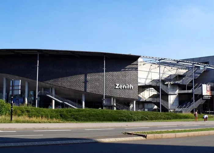 Calm Flat Ideally Located In Old + Parking! Lille